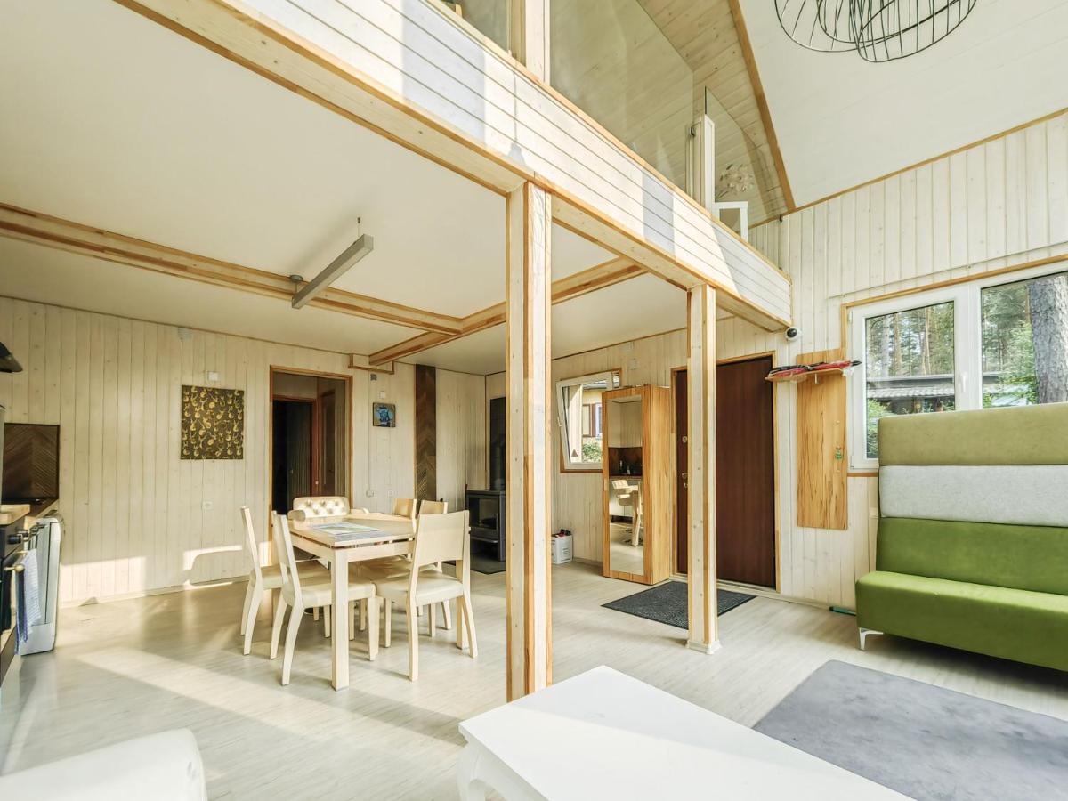 River Bank Vacation Home Jūrkalne Esterno foto